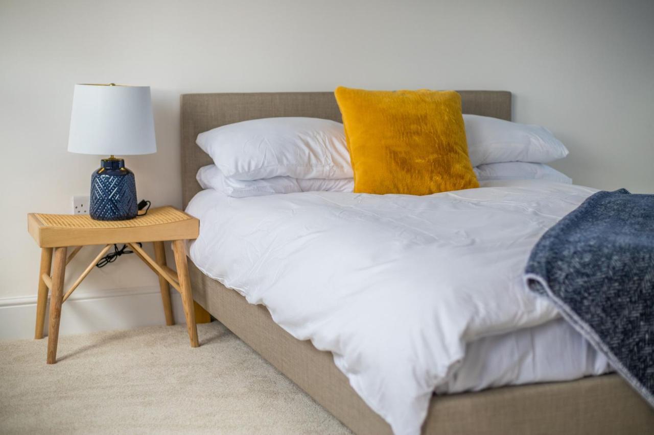 Amazing New 3 Double Bed House In Staple Hill! Apartamento Bristol Exterior foto