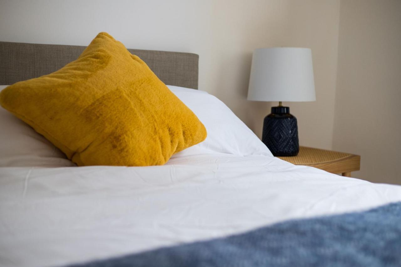 Amazing New 3 Double Bed House In Staple Hill! Apartamento Bristol Exterior foto